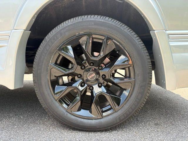 2024 GMC Savana Cargo 2500 Base