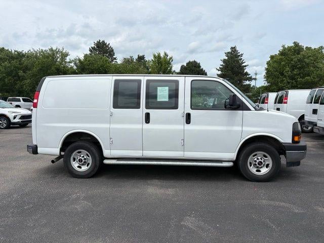 2024 GMC Savana Cargo 2500 Base