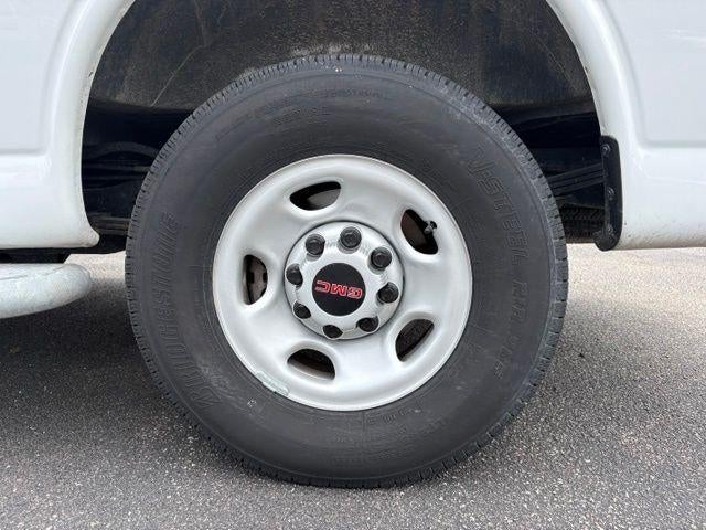 2024 GMC Savana Cargo 2500 Base