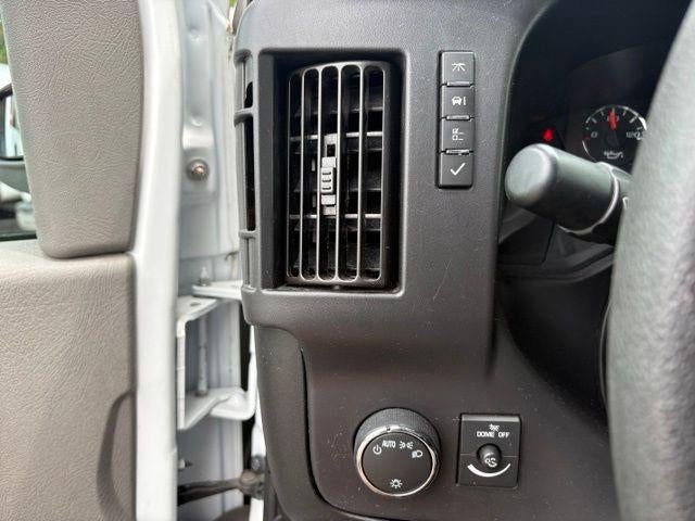 2024 GMC Savana Cargo 2500 Base