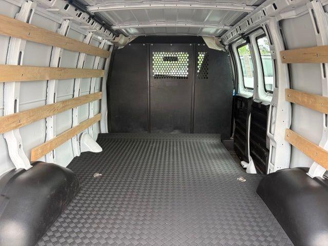 2024 GMC Savana Cargo 2500 Base