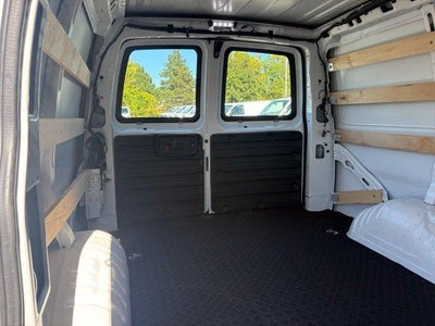 2025 GMC Savana Cargo Base
