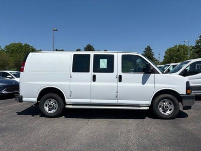2024 GMC Savana Cargo 2500 Base