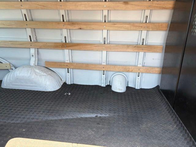 2024 GMC Savana Cargo 2500 Base