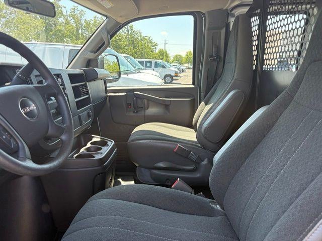 2024 GMC Savana Cargo 2500 Base