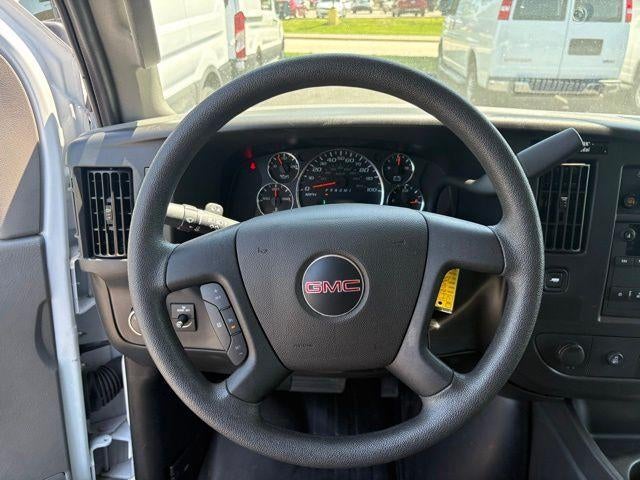 2024 GMC Savana Cargo 2500 Base