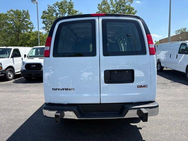 2024 GMC Savana Cargo 2500 Base