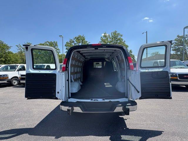 2024 GMC Savana Cargo 2500 Base