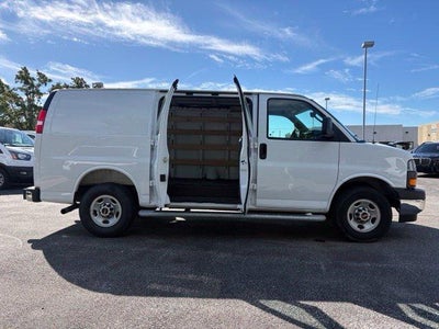 2025 GMC Savana Cargo Base