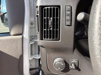 2025 GMC Savana Cargo Base