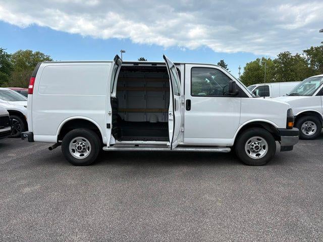 2024 GMC Savana Cargo 2500 Base