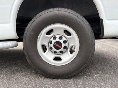 2024 GMC Savana Cargo 2500 Base