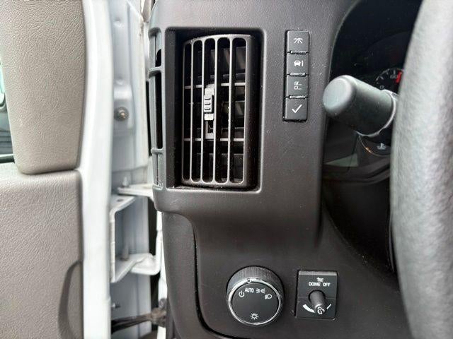 2024 GMC Savana Cargo 2500 Base