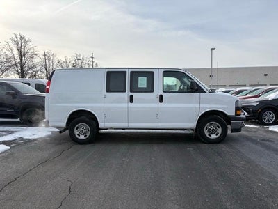 2024 GMC Savana Cargo 2500 Base