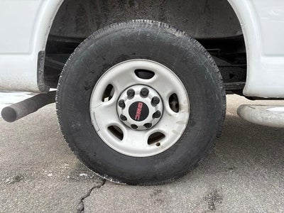 2024 GMC Savana Cargo 2500 Base