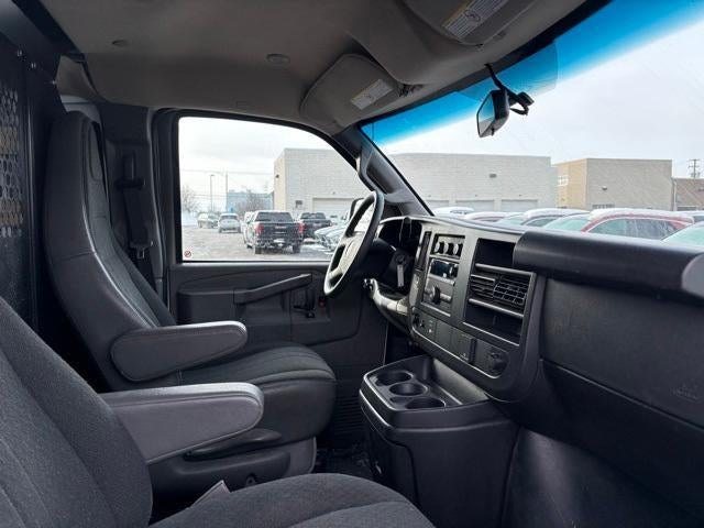 2024 GMC Savana Cargo 2500 Base