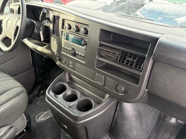 2024 GMC Savana Cargo 2500 Base