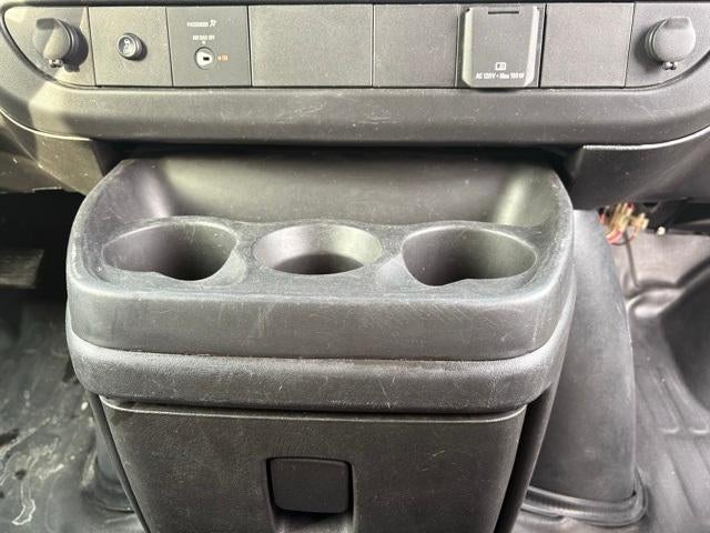 2024 GMC Savana Cargo 2500 Base