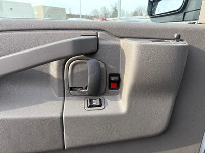 2024 GMC Savana Cargo 2500 Base