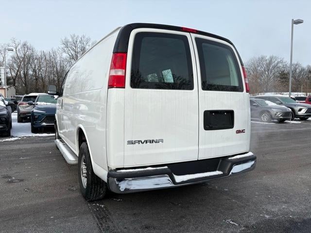 2024 GMC Savana Cargo 2500 Base