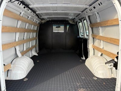2024 GMC Savana Cargo 2500 Base