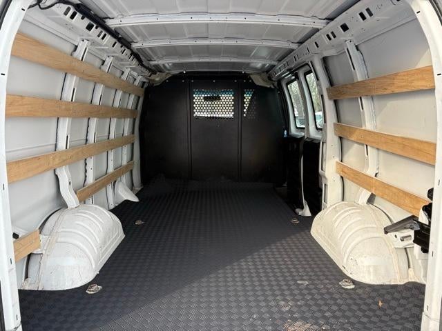 2024 GMC Savana Cargo 2500 Base