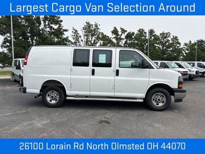 2025 GMC Savana Cargo Base