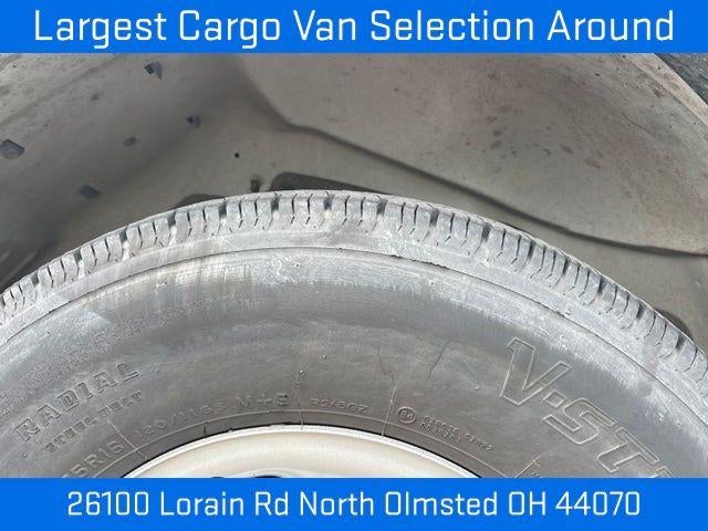 2025 GMC Savana Cargo Base