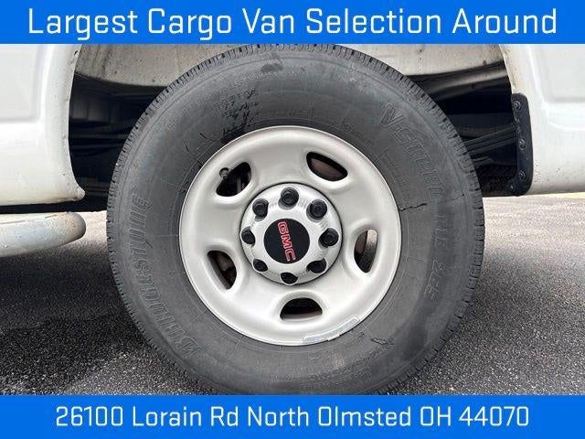 2025 GMC Savana Cargo Base