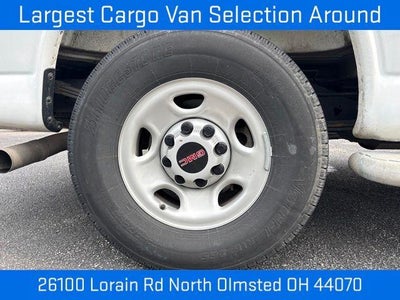 2025 GMC Savana Cargo Base