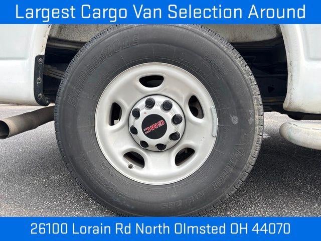 2025 GMC Savana Cargo Base
