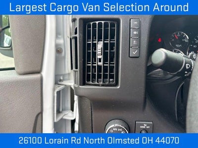 2025 GMC Savana Cargo Base