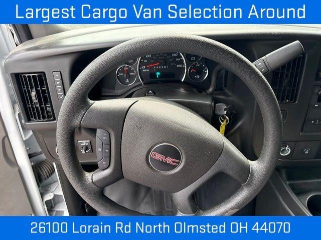 2025 GMC Savana Cargo Base