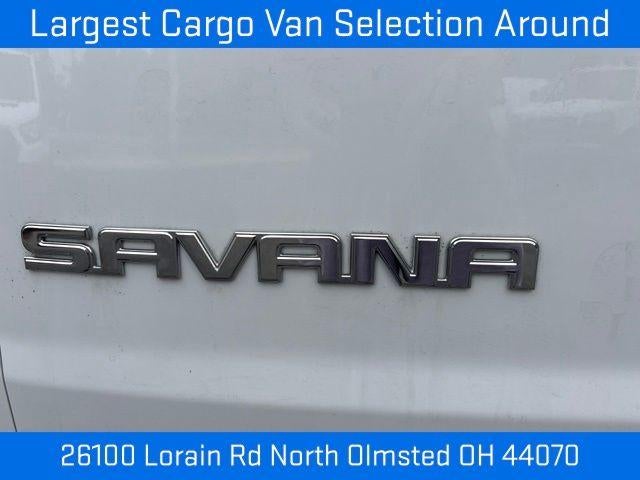 2025 GMC Savana Cargo Base