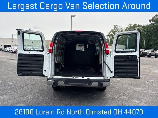 2025 GMC Savana Cargo Base