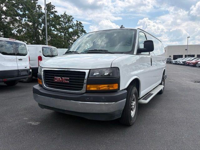 2025 GMC Savana Cargo Base