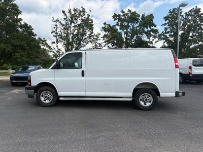 2025 GMC Savana Cargo Base