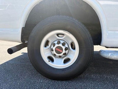 2024 GMC Savana Cargo 2500 Base