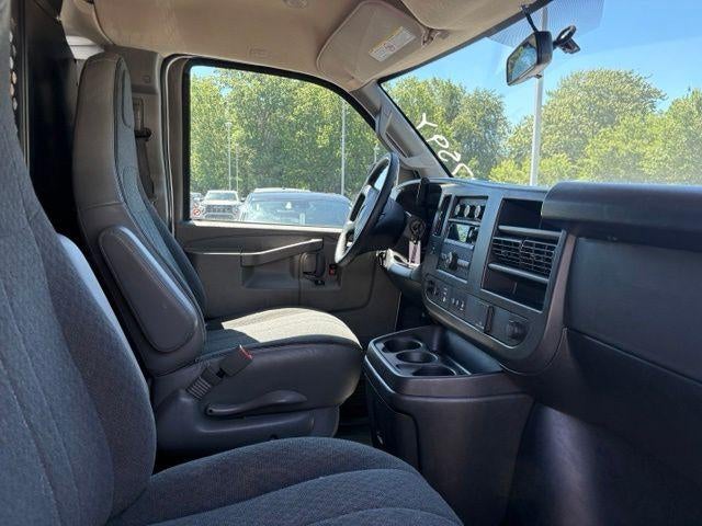 2024 GMC Savana Cargo 2500 Base