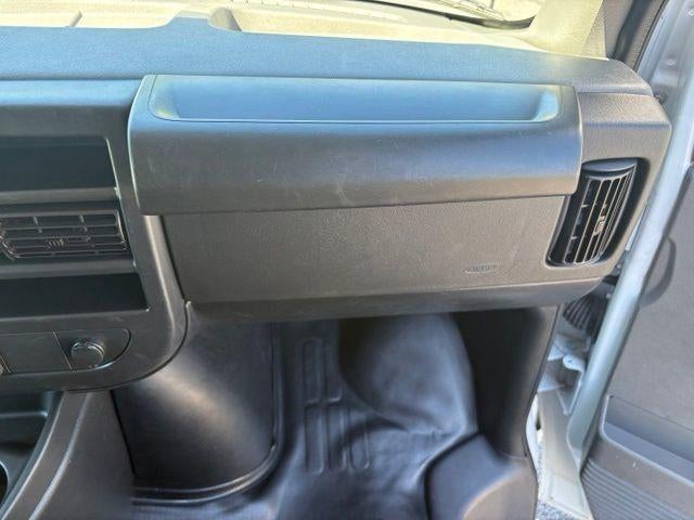 2024 GMC Savana Cargo 2500 Base