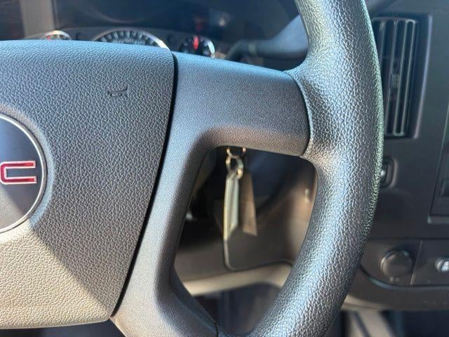 2024 GMC Savana Cargo 2500 Base