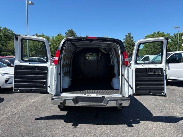 2024 GMC Savana Cargo 2500 Base