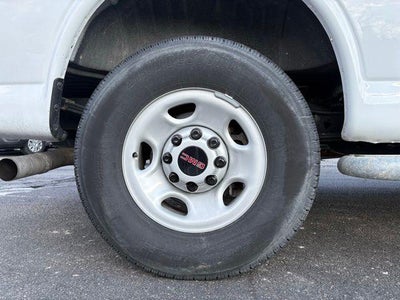 2024 GMC Savana Cargo 2500 Base