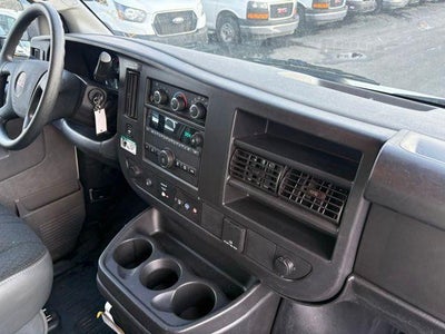 2024 GMC Savana Cargo 2500 Base