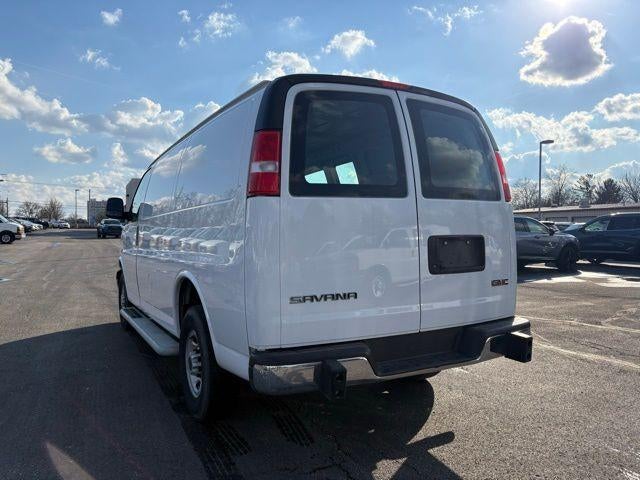 2024 GMC Savana Cargo 2500 Base