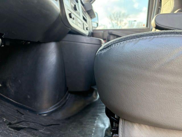 2024 GMC Savana Cargo 2500 Base