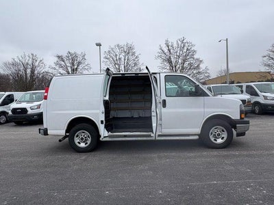 2024 GMC Savana Cargo 2500 Base