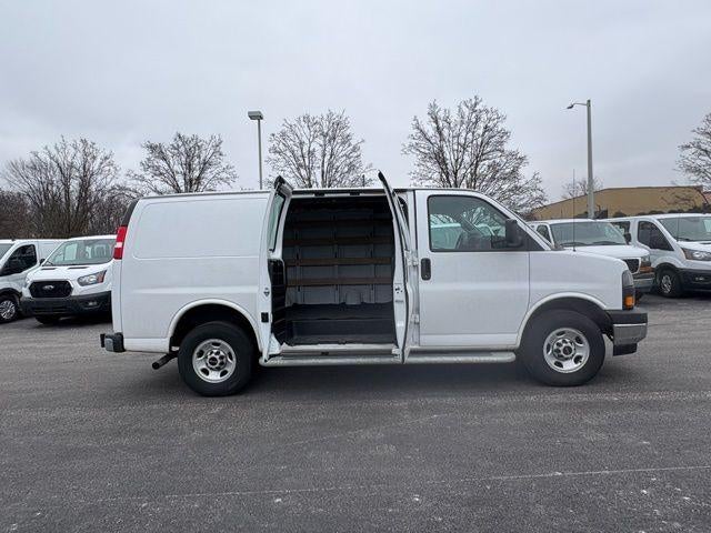 2024 GMC Savana Cargo 2500 Base