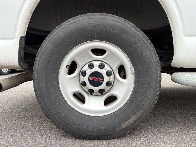 2024 GMC Savana Cargo 2500 Base