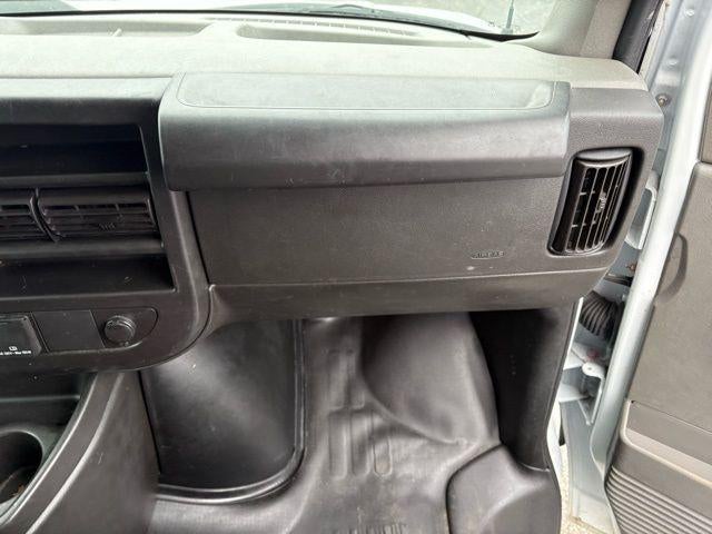 2024 GMC Savana Cargo 2500 Base